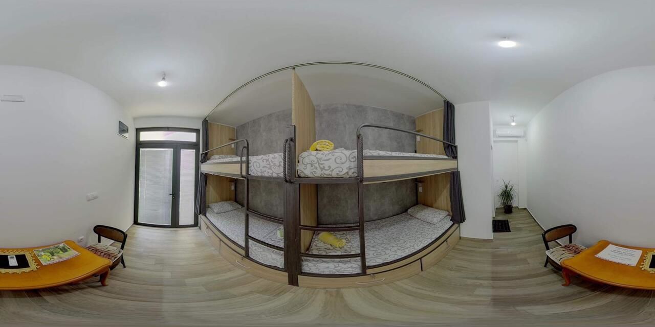 Хостелы Hostel Center Улцинь-5